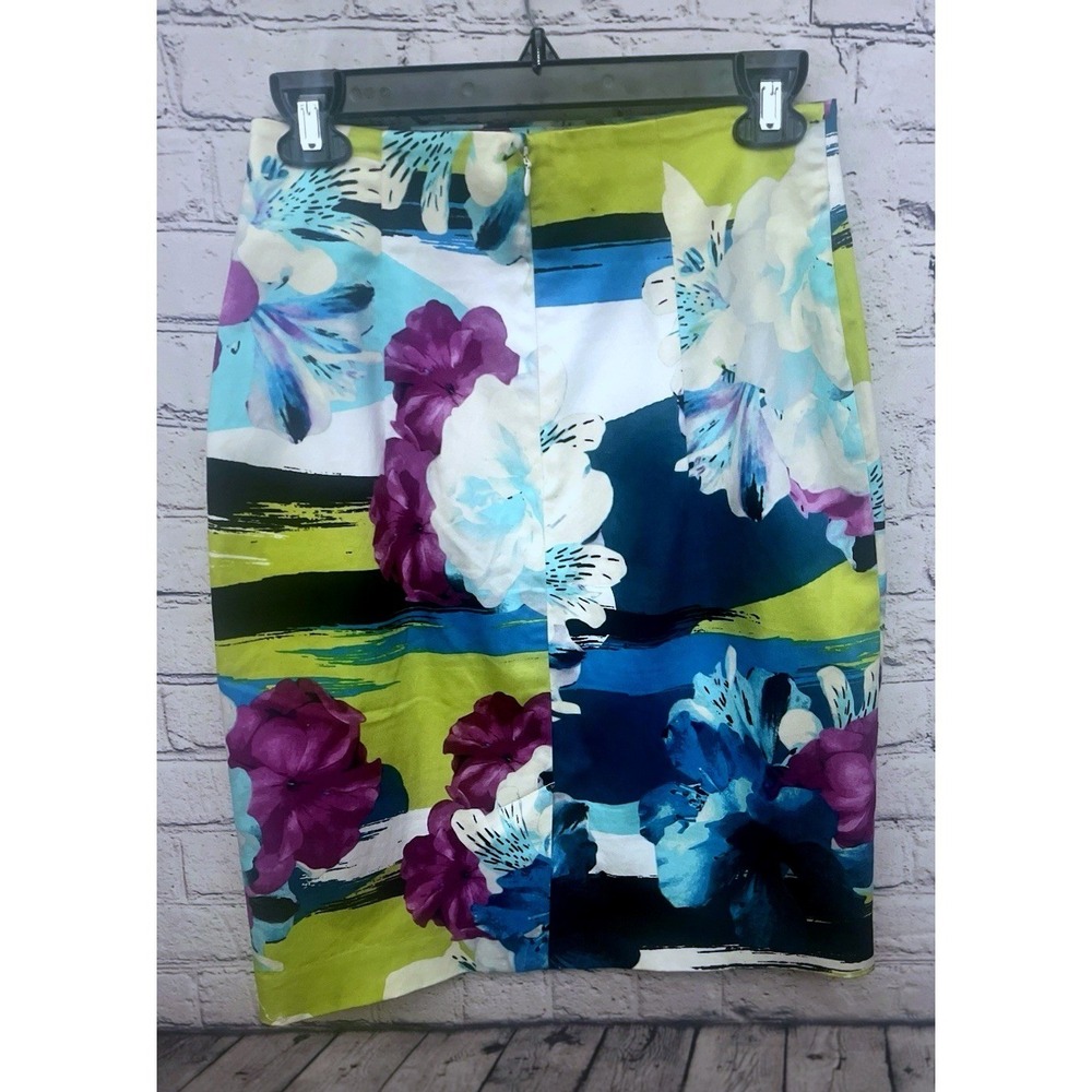 Worthington Skirt Womens 4 Floral Straight Pencil Watercolor Art - Picture 2 of 6